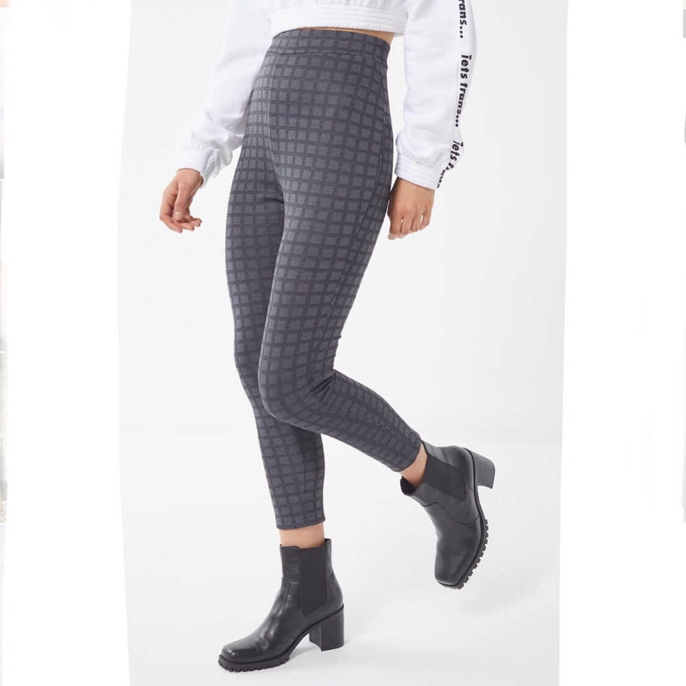 Urban Outfitters gingham crop leggings